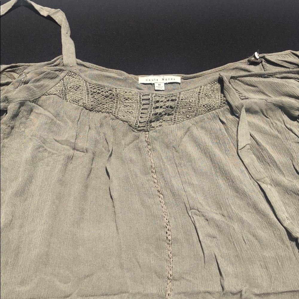 Shoulder tie olive blouse